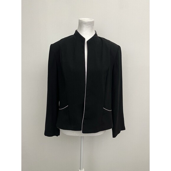 Sag Harbor Jackets & Blazers - Sag Harbor women’s blazer Suit Petite Size 12P Black Long Sleeve Open Front